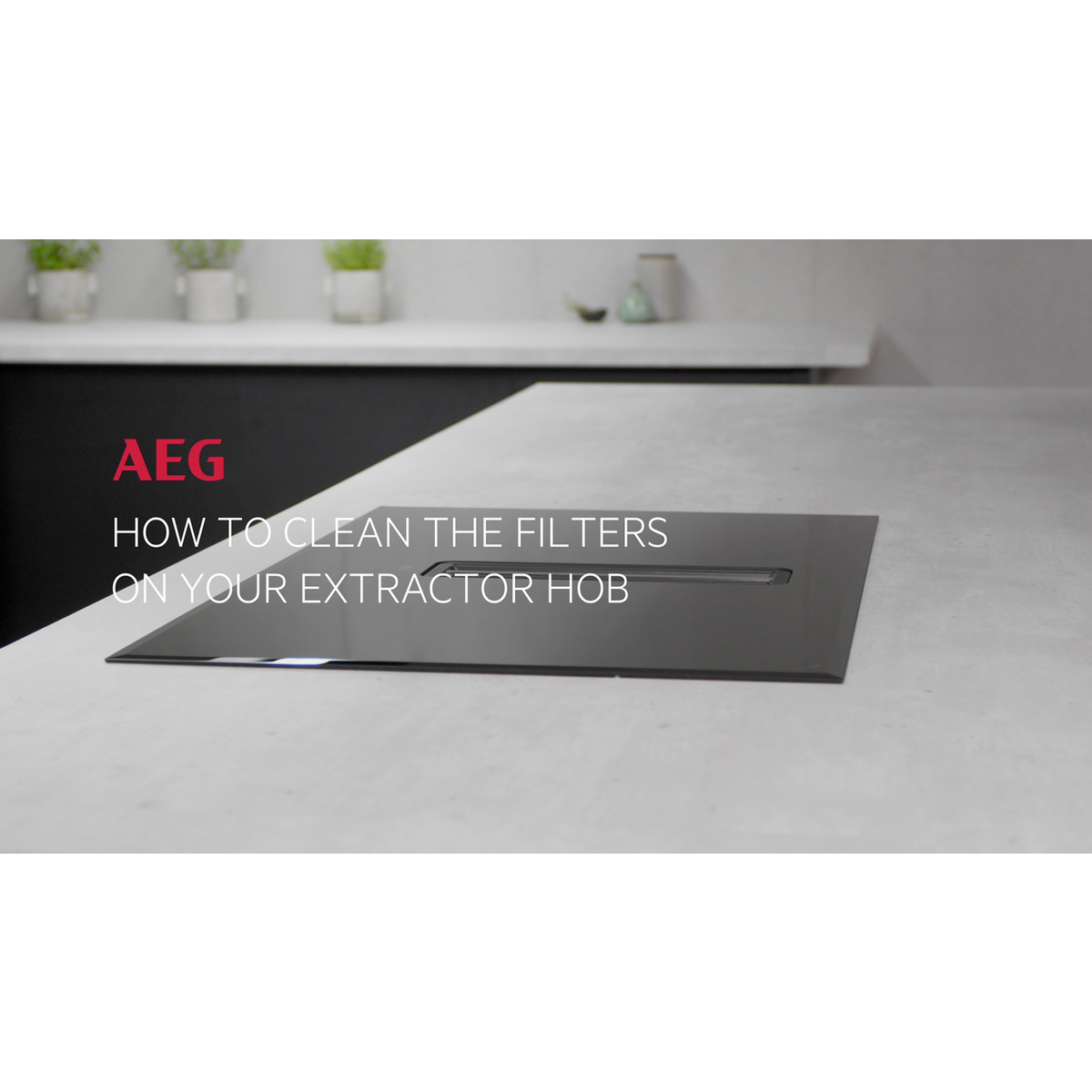 AEG - Taque avec hotte intégrée - TCH74B01FB
