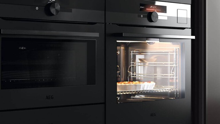 Matt Black oven